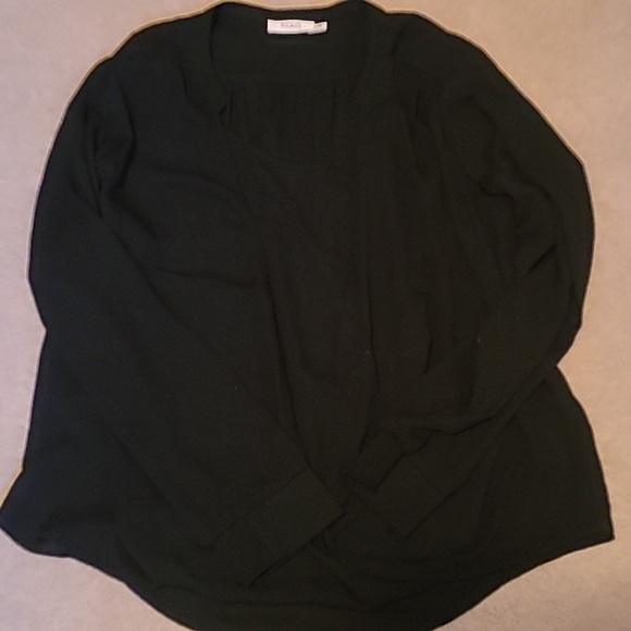 Ricki's black pullover blouse, size 12, like new. - Picture 2 of 3